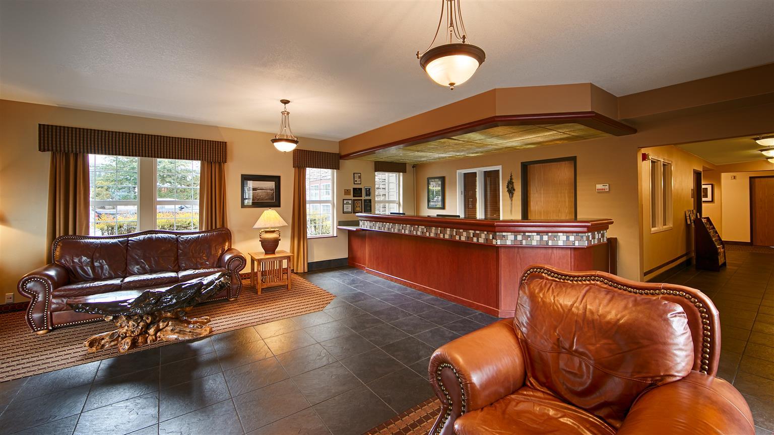 Best Western Plus Columbia River Inn Cascade Locks Exterior foto