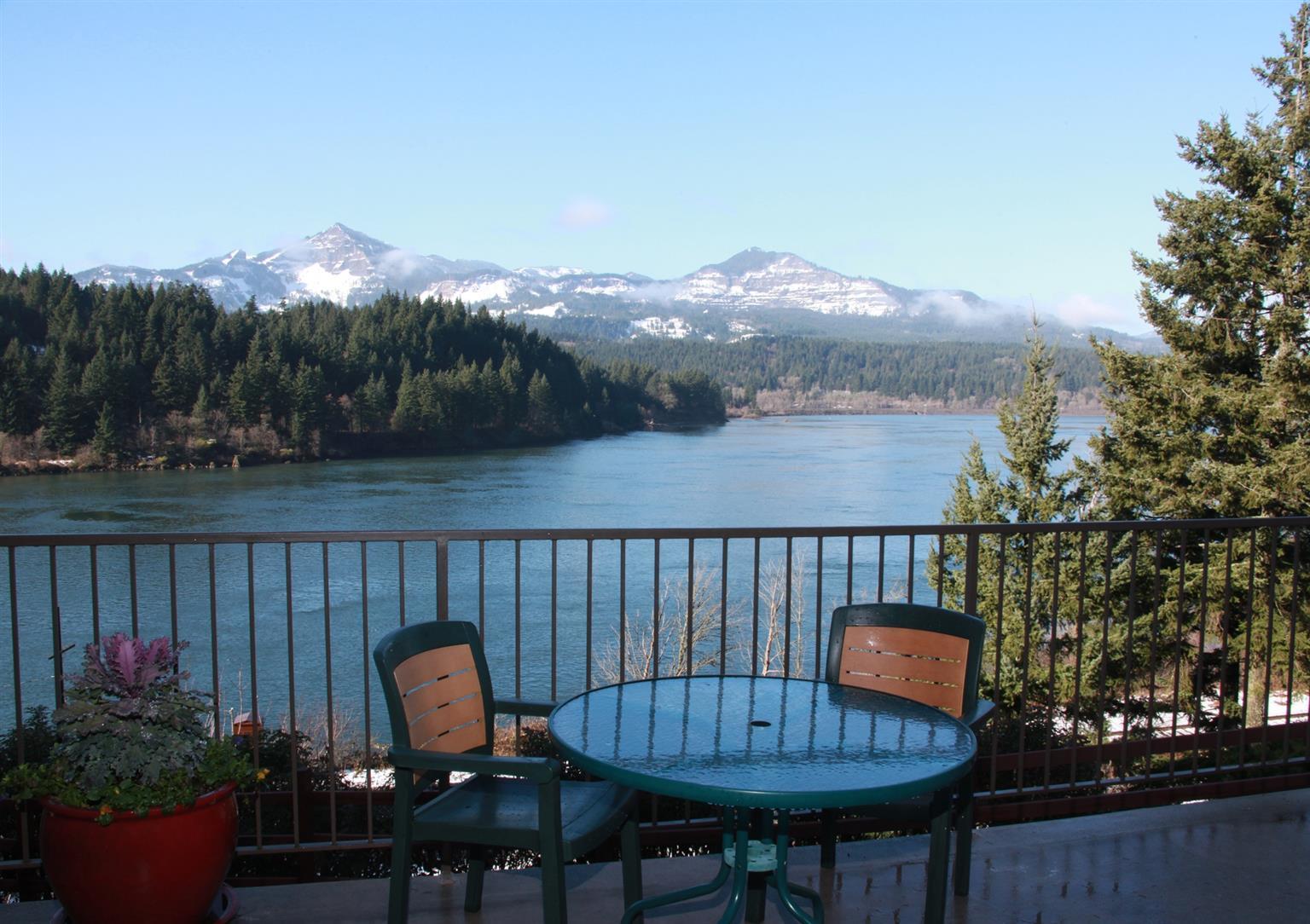 Best Western Plus Columbia River Inn Cascade Locks Exterior foto