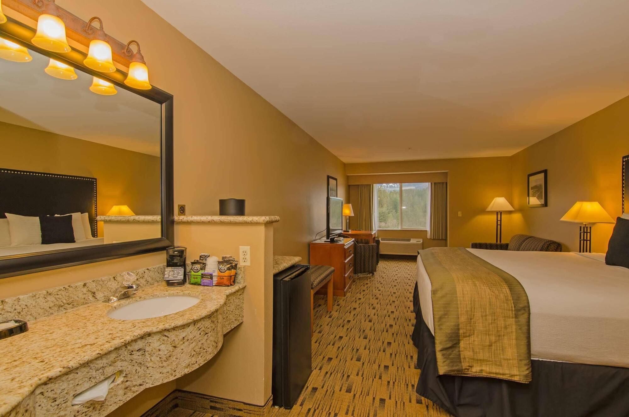 Best Western Plus Columbia River Inn Cascade Locks Exterior foto